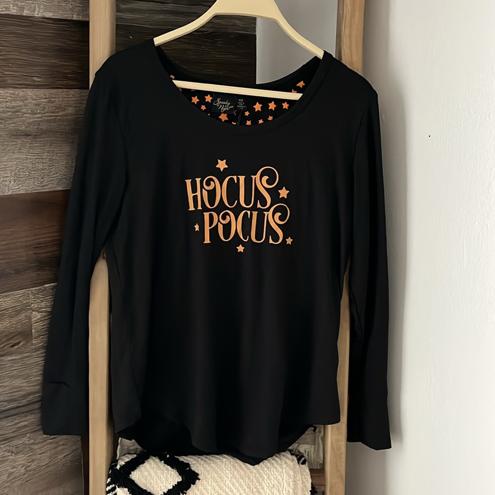 🆕 Hocus Pocus PJ Set 🎃 - Picture 2 of 6
